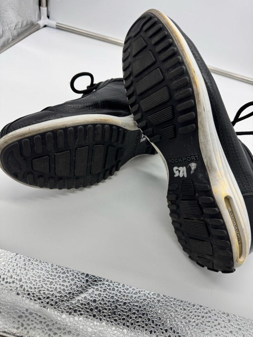 Rockport Men's Black Leather Lace-Up Athletic Casual Sneakers - Picture 5 of 6